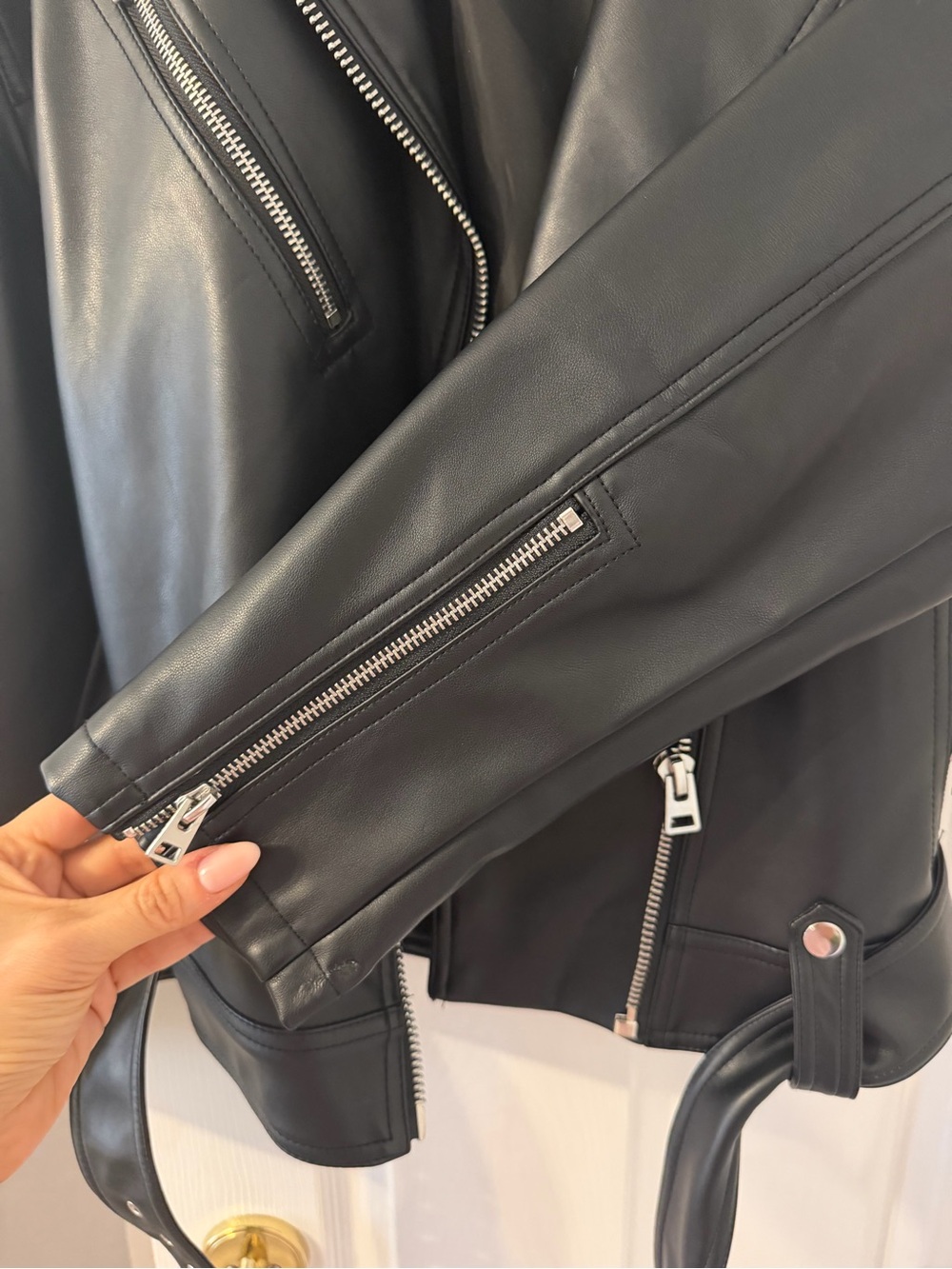 Topshop Black Leather Moto Jacket with Belt - Picture 4 of 9